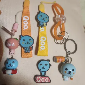 Qoo 스트랩 키링 배지 세트