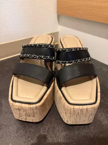 Riu 코르크 플랫폼 샌들