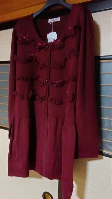 새상품 GALLERY VISCONTI 버건디 긴팔 가디건 사이즈 3