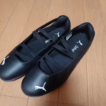 컨디션 최상 Puma 블랙 스피도캣 스니커즈