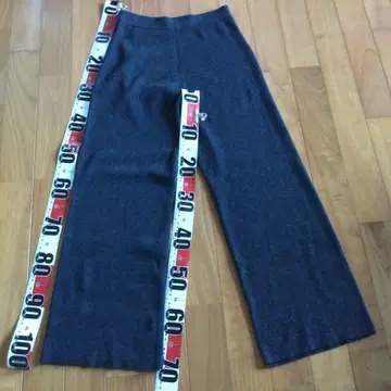 새상품급 MOGA 니트 와이드 팬츠 허리 전체 밴딩 M 사이즈