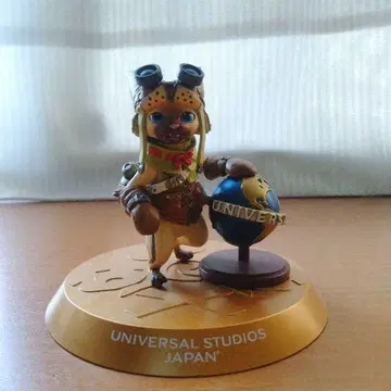 USJ 몬스터 헌터 아이루 피규어