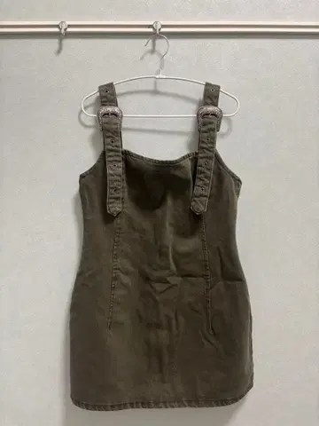 카키 살로펫 뒷면 지퍼 포함