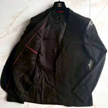 인기 휴고보스 테일러드 자켓 블랙 가죽 절개 M 상당