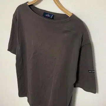 SAINT JAMES 다크 브라운 티셔츠