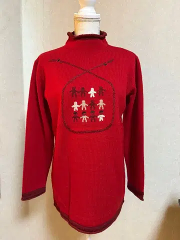 피코네 보틀넥 스웨터