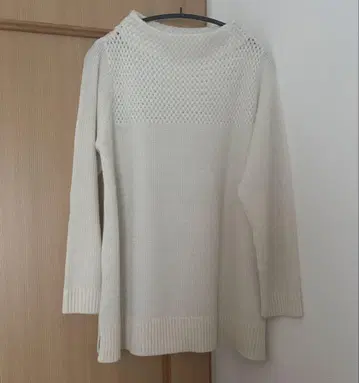 [ 미사용 새상품 ] smart pink 아이보리 니트