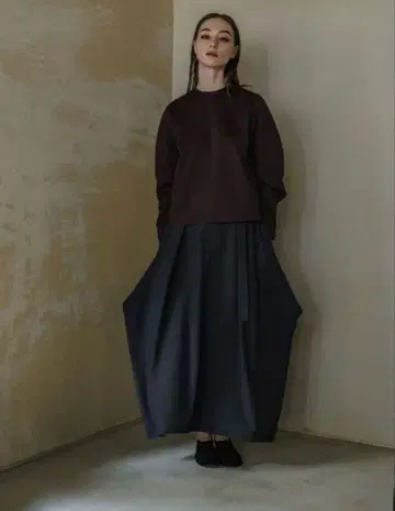 이오레 리베르테 스커트