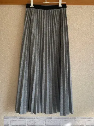 그레이 플리츠 롱 스커트