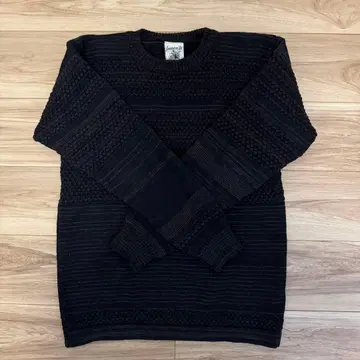 S.N.S. Herning 다크 블루 니트 스웨터