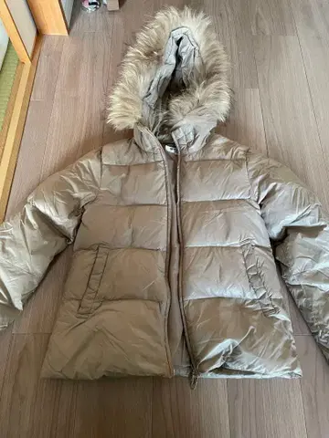 NATURAL BEAUTY BASIC 베이지 다운 자켓 S