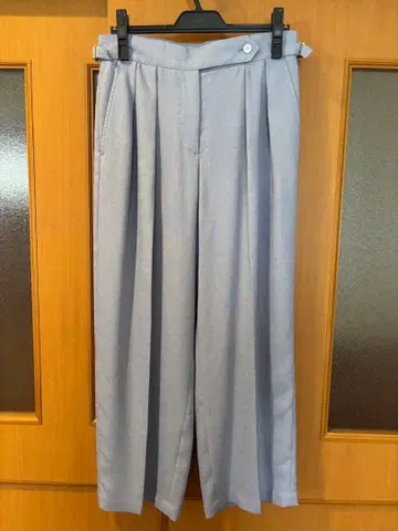 폴스미스의 와이드 팬츠1