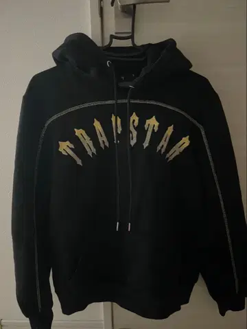 TRA$TAR 블랙 후드 부착 후드티 S