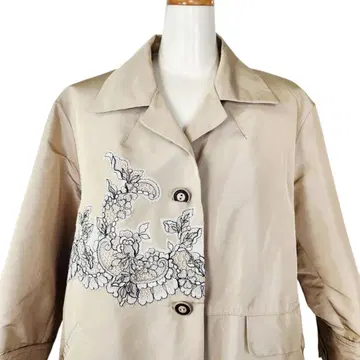 인포트 로사 충전솜 코트 베이지 레이스 부착 코트 42