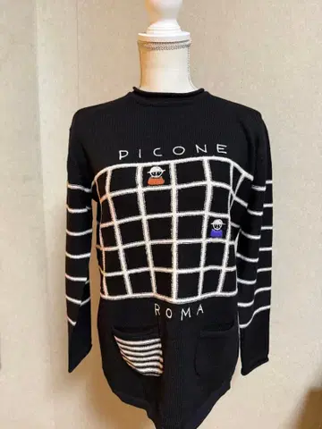 PICONE 체크 무늬 니트 스웨터