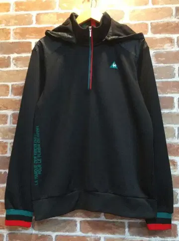 르꼬끄 스포르티브 하프 지퍼 후드티