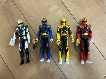 고쥬우쟈 피규어