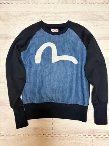 사이즈 36 EVISU 에비수 맨투맨 90s 맨투맨 데님 블랙