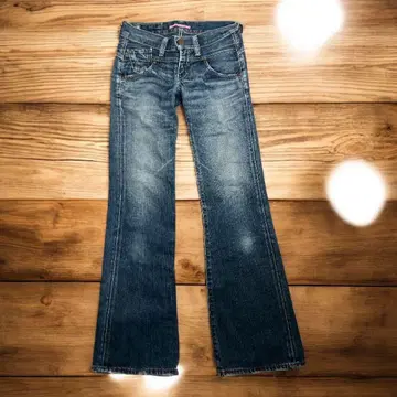 Levi's 부츠컷 데님