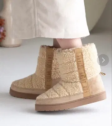 JELLY BEANS 리사이클 폴리 쉘파 부츠 23