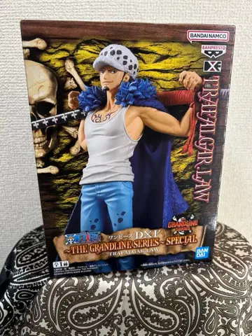 원피스 트라팔가 로 피규어