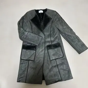 그레이 무스탕 롱 코트