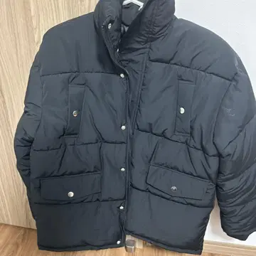 블랙 다운 자켓