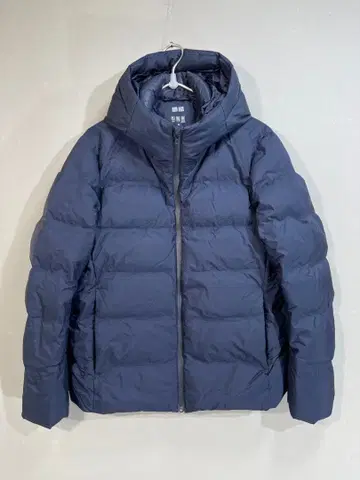 088 유니클로 심리스 다운 자켓 사이즈 M