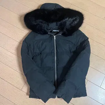 LIP SERVICE 블랙 다운 자켓 퍼 포함