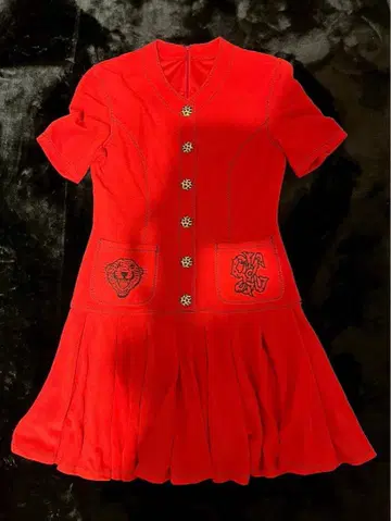 이타리야 빨간색 반팔 무릎 기장 원피스 사이즈 9