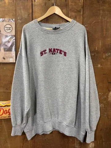 JANSPORT ST. KATE'S 1905 맨투맨