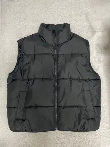 블랙 다운 베스트 지퍼 프론트 오픈