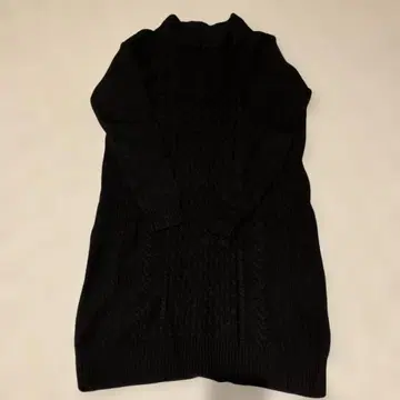 개럴개런트 케이블 짜임 니트 원피스