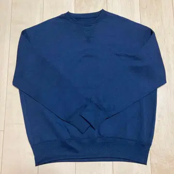 NVyby nano universe 네이비 맨투맨