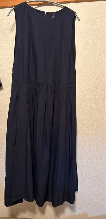 nume 풍성한 개더 점프수트 슬리브리스 원피스 다크 네이비 사이즈 3