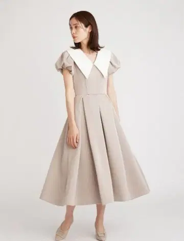 snidel 볼륨 플레어 원피스