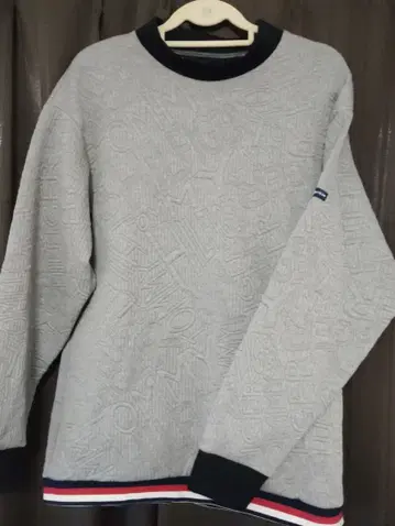 타미힐피거 골프 엠보싱 가공 그레이 트레이닝복 size LL