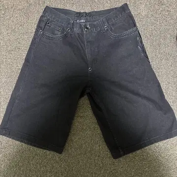 COOGI 블랙 숏팬츠 34