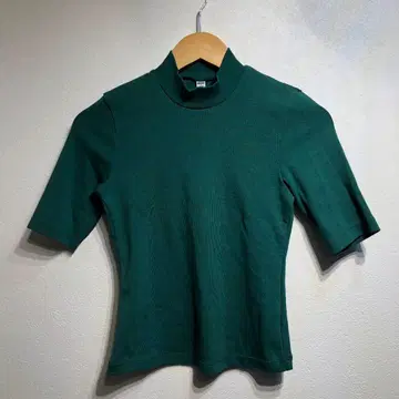 UNIQLO 그린 하이넥 반팔 S 새상품급