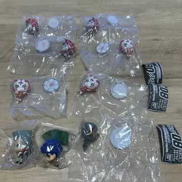 죠죠의 기묘한 모험 캡슐 피규어 세트