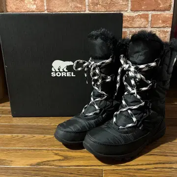 SOREL 블랙 퍼 부츠