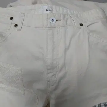 퍼.퍼. 화이트 데님 스트라이프 패치 미사용 새상품 미시착