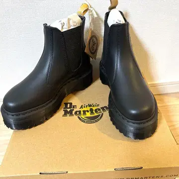 닥터마틴 첼시 부츠 통굽 블랙 2976 UK4 23.0