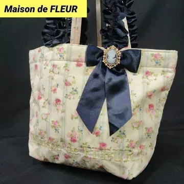 메종 드 플뢰르 미니 토트백 꽃무늬 리본