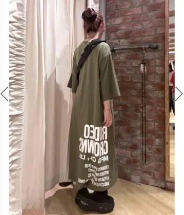 로데오 크라운 7부 소매 맥시 원피스 (카키)