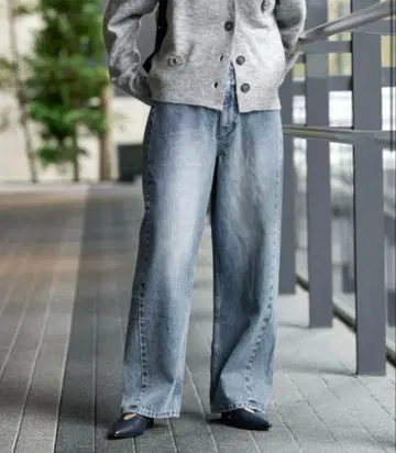 사이드 심 배럴 청바지