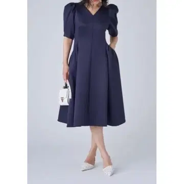 [ 새상품 ] 셀포드 하프 슬리브 분또 원피스