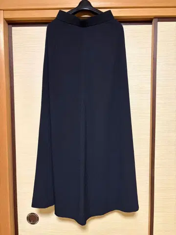 블랙 플레어 롱 스커트