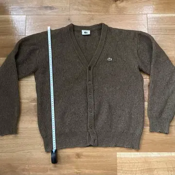 Lacoste 그레이 V넥 가디건 사이즈 4