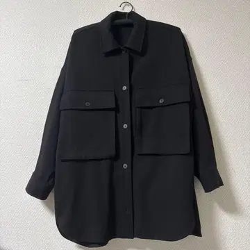 ZARA 새상품급 블랙 짙은 네이비 포켓 부착 셔츠 자켓
